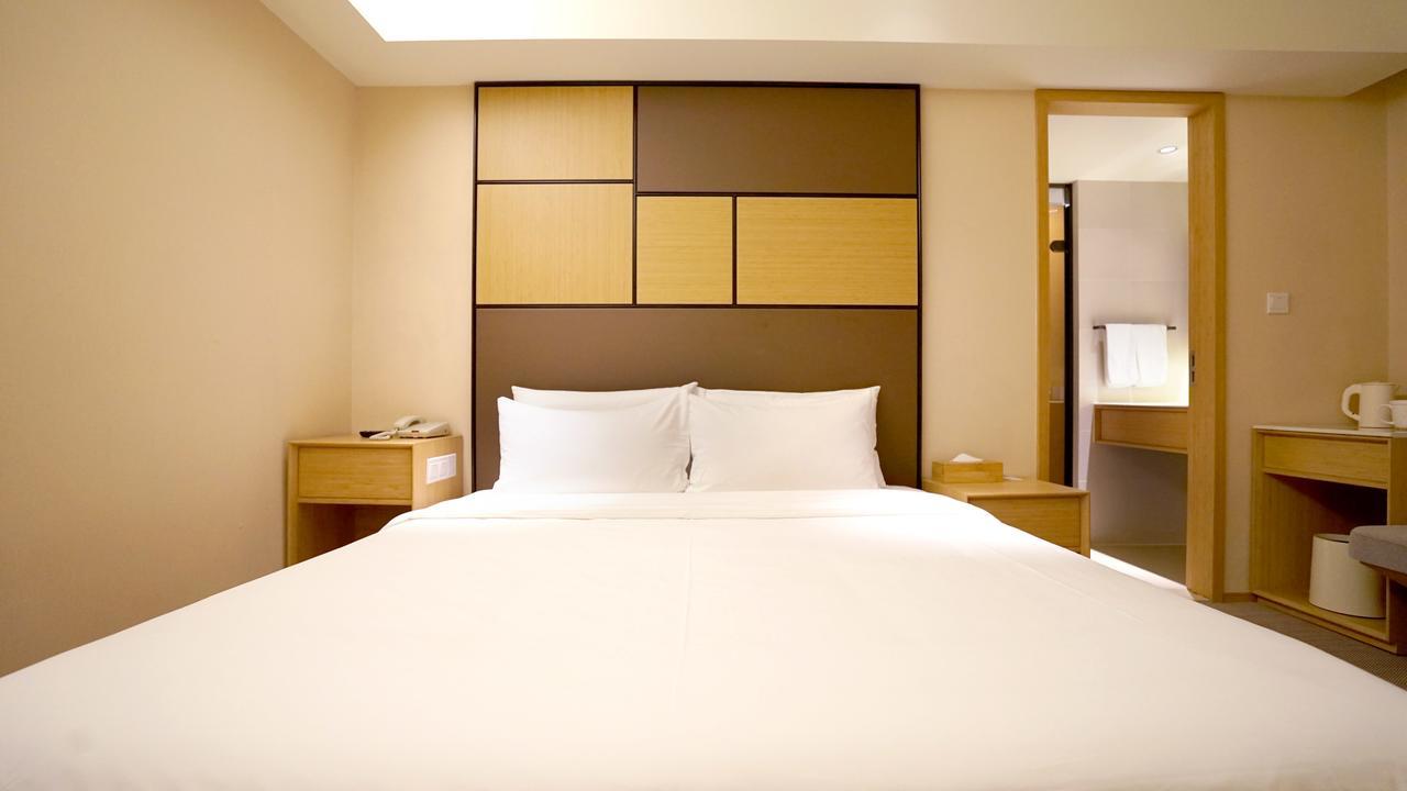 Ji Hotel Shanghai Bund East Nanjing Road Pedestrian Street エクステリア 写真